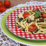 Trofie con melanzane e pomodorini
