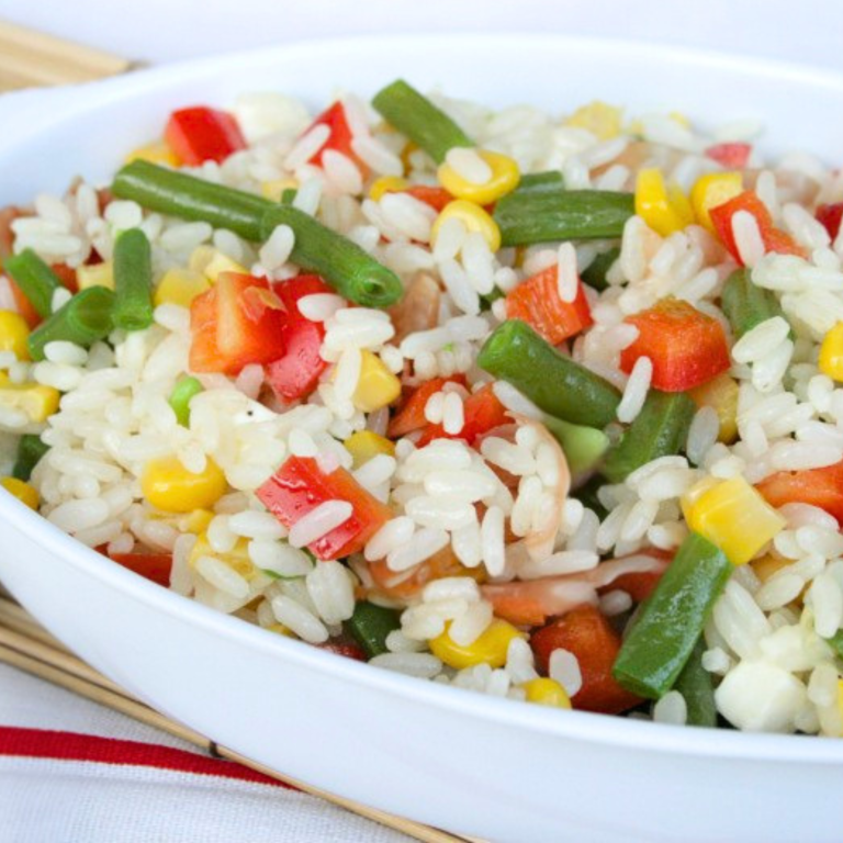 INSALATA RISO PEPERONI FAGIOLINI